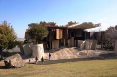 183233_1.jpg  : 104 KB