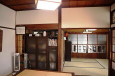 185384_1.jpg  : 103 KB