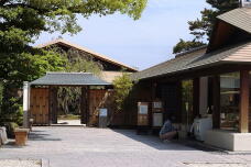 185635_1.jpg  : 165 KB